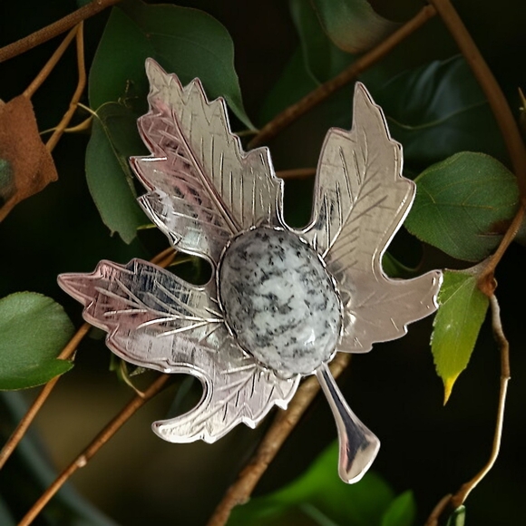 Vintage Maple Leaf Brooch Pin Jasper Cabochon Silver Tone Autumn Harvest‎ Fall - Picture 15 of 15